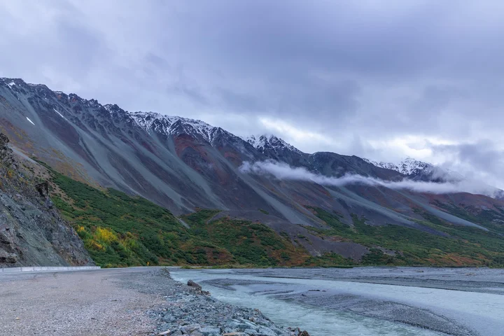 RAINBOW RIDGE MOUNTAINS in Alaska - Ask AI | mindtrip