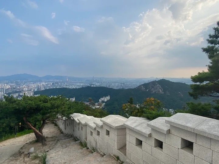 Inwangsan Mountain in Seoul | What to Know Before You Go
