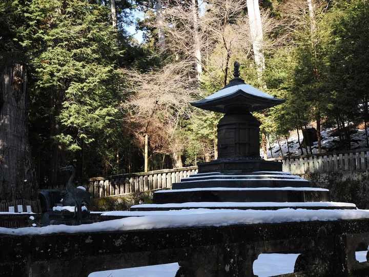 Okusha Hōtō Pagoda (Mausoleum of Tokugawa Ieyasu)