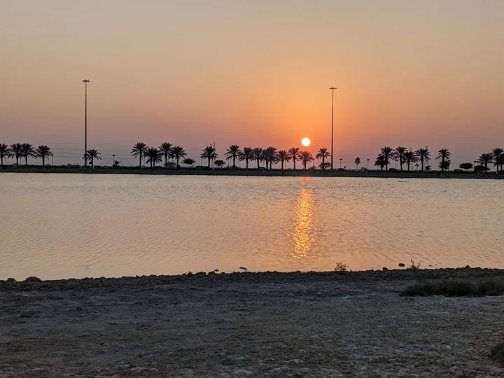 Modon Lake in Dammam, Eastern Province - Ask AI | mindtrip