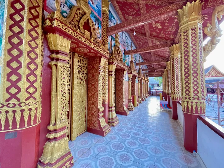 Wat Manorom in Luang Prabang | Ask Anything