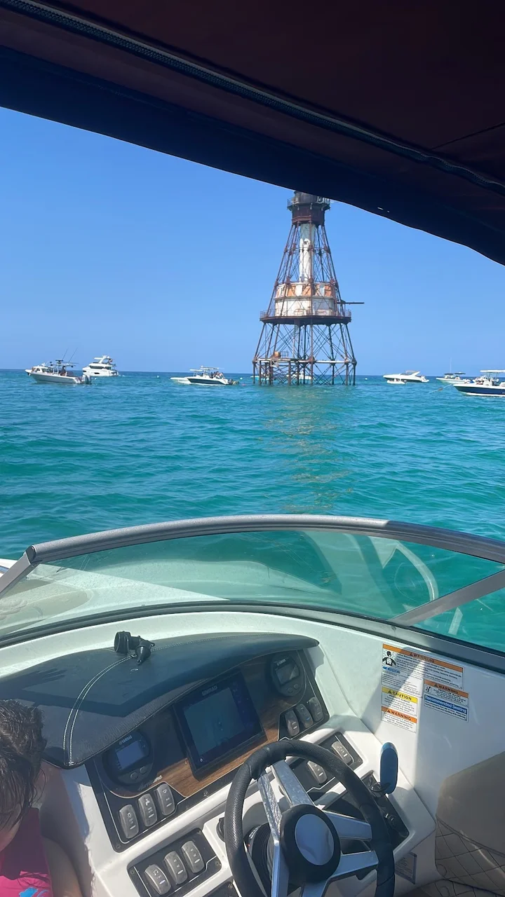 Fowey Rocks Lighthouse in Florida - Ask AI | mindtrip