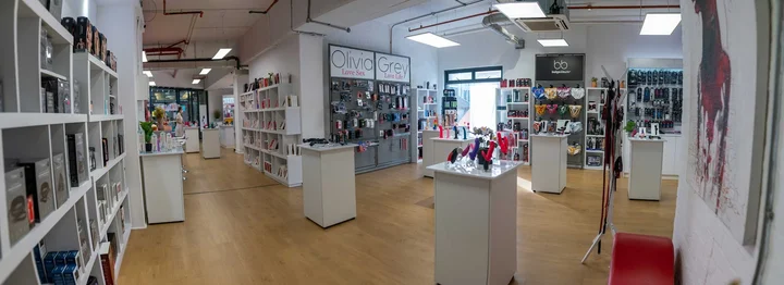 Olivia Grey | Sex Toys in Cape Town - Ask AI | mindtrip