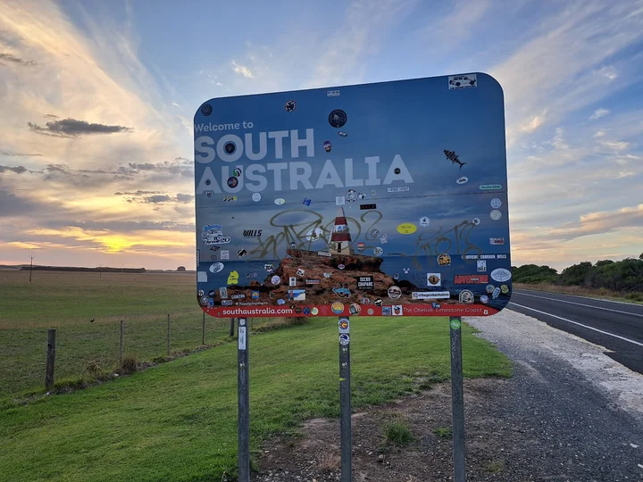 Welcome to Victoria - sign in Nelson - Ask AI | mindtrip