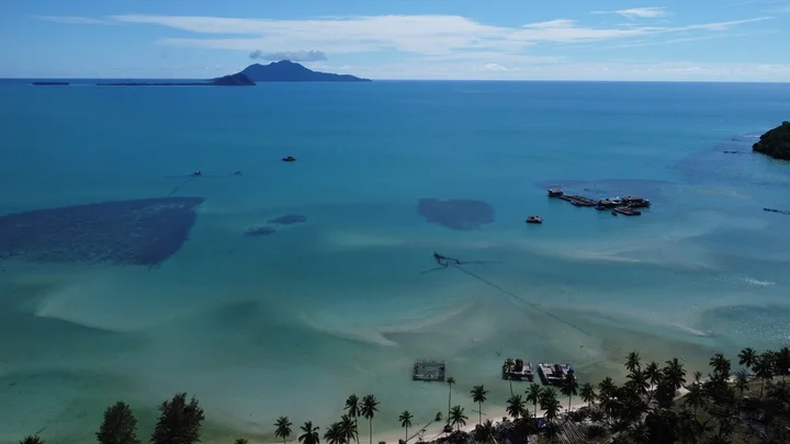 Pantai Pering in Riau Islands | Ask Anything