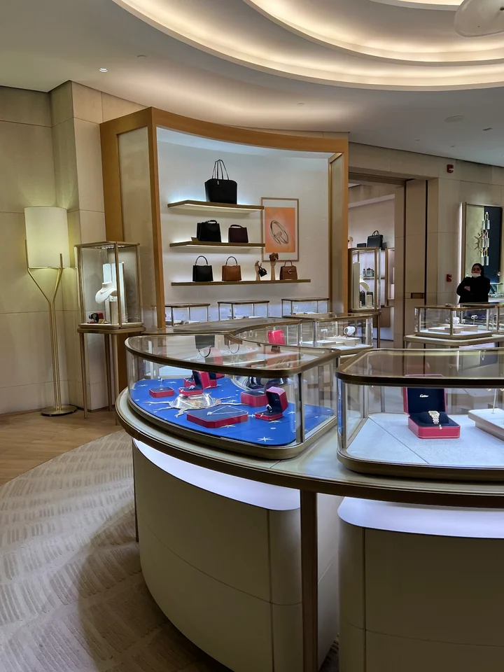 Cartier Mode Faisaliah Mall in Riyadh - Ask AI | mindtrip
