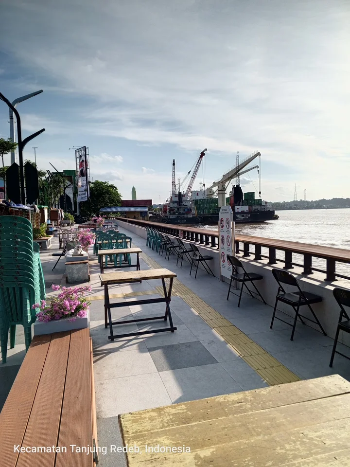 SEGAH RIVERSIDE in Berau - Ask AI | mindtrip